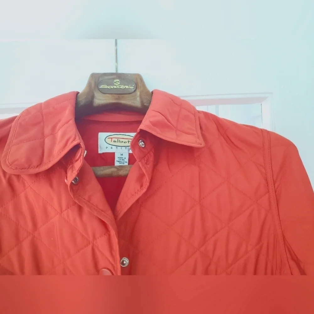 Talbots Quilted Jacket. Orange. Size MED PETITE. #309